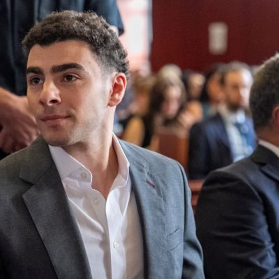 Luigi Mangione ‘expected to plead guilty’ over killing of healthcare boss